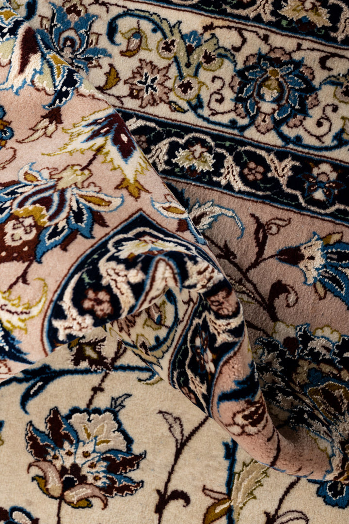 VALE Signed Isfahan 478x303cm