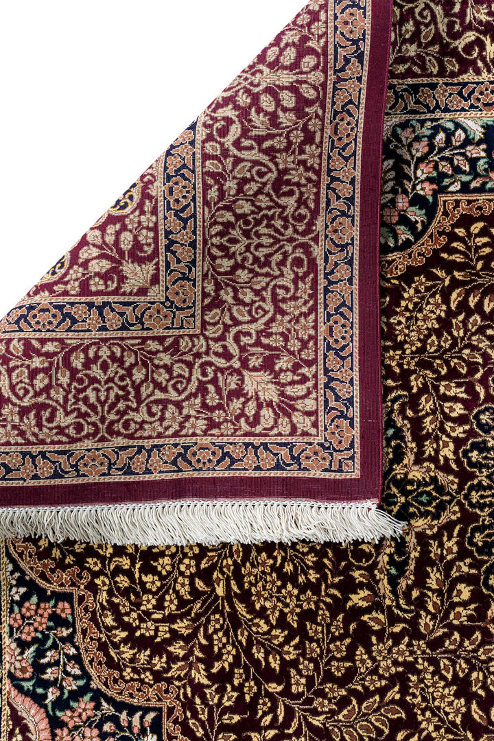 DAHLIA Signed Qum Silk 144x97cm
