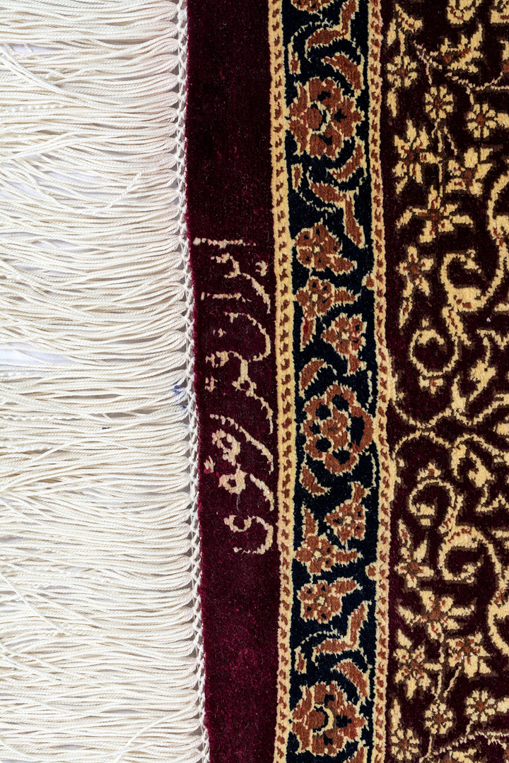 DAHLIA Signed Qum Silk 144x97cm