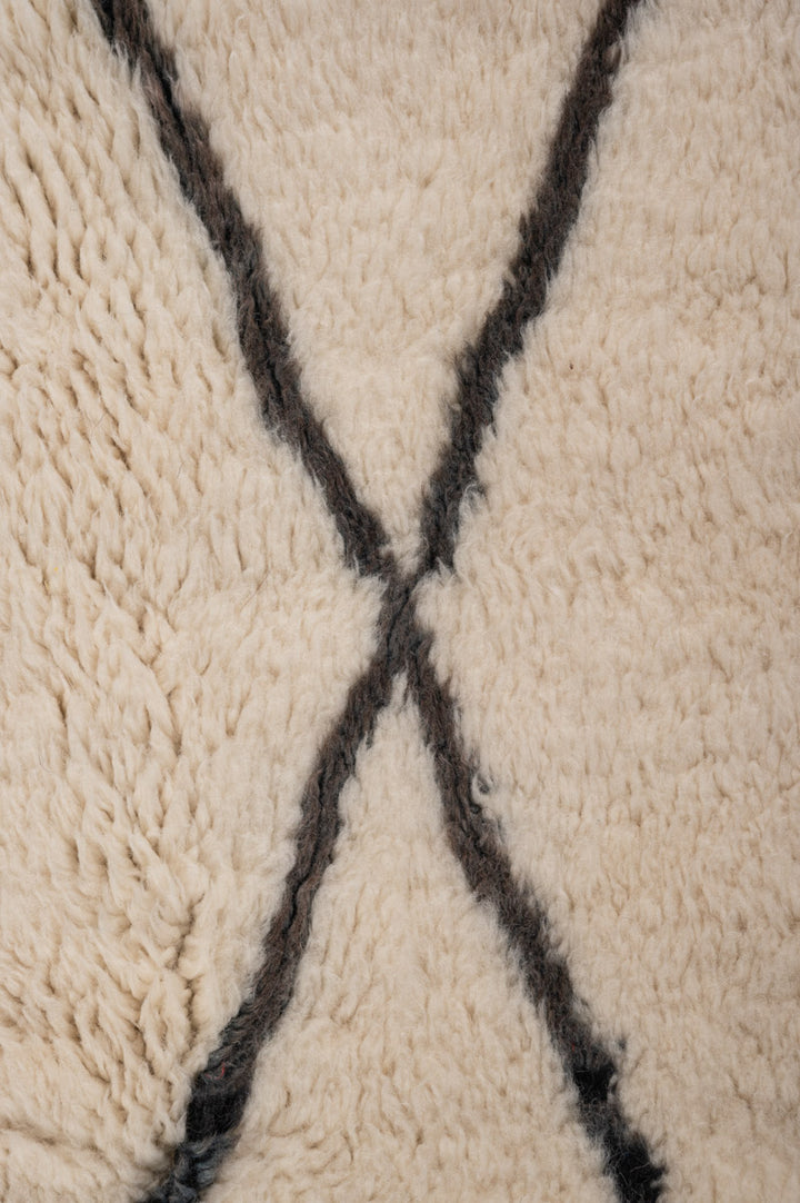 CARO Moroccan Berber Beni Ourain 300x260cm