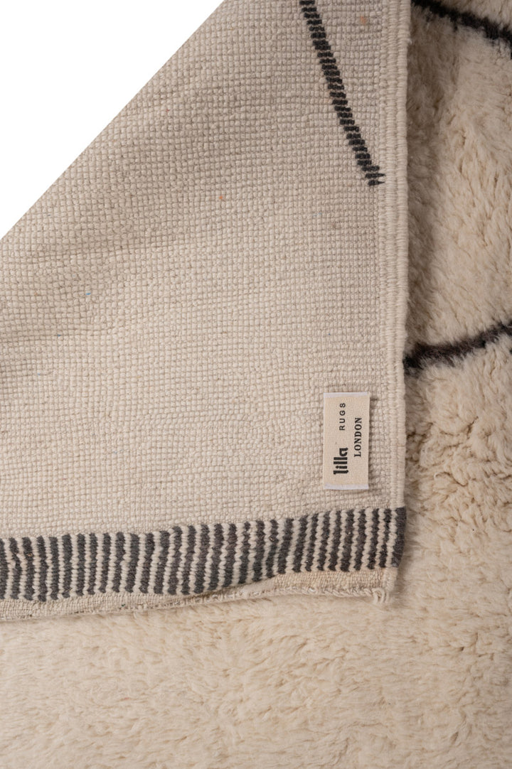 CARO Moroccan Berber Beni Ourain 300x260cm