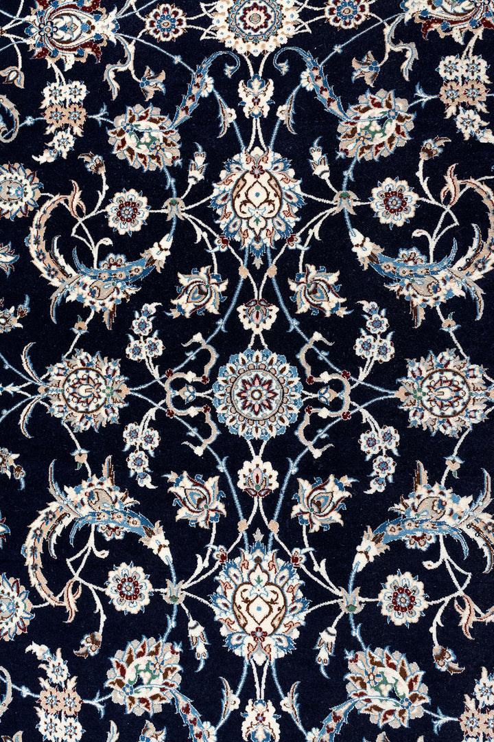 SPARKLE Signed Nain 4La 422x311cm