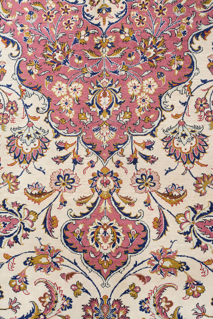 HARLEM Signed Qum Silk 348x245cm