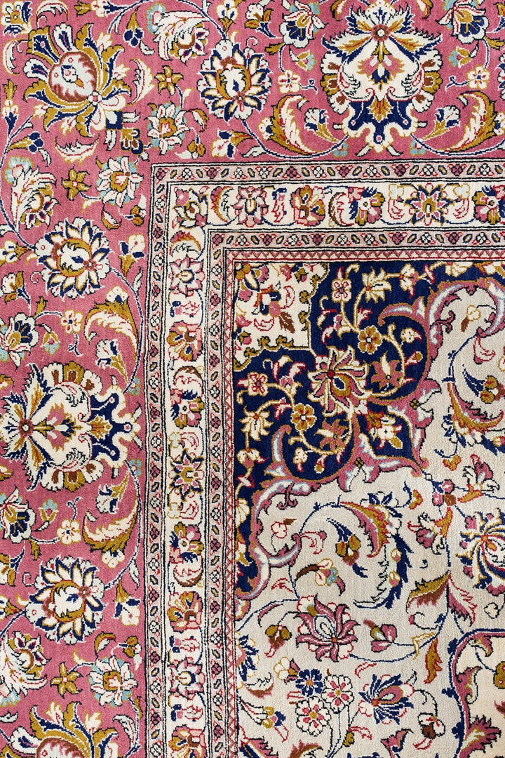 HARLEM Signed Qum Silk 348x245cm