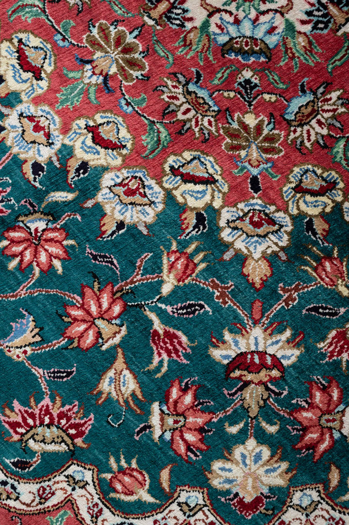 MAGNI Qum Silk 96x96cm