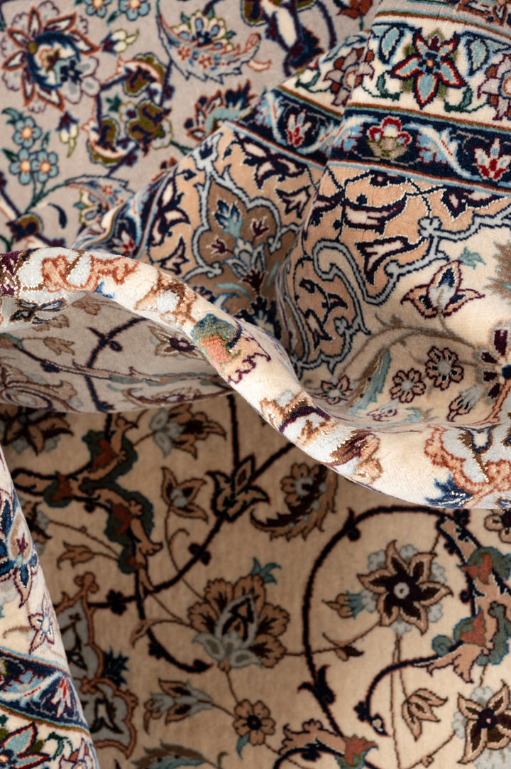 HAINA Signed Isfahan 240x160cm