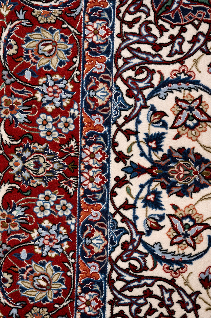 KINGSLEY Signed Isfahan 199x135cm