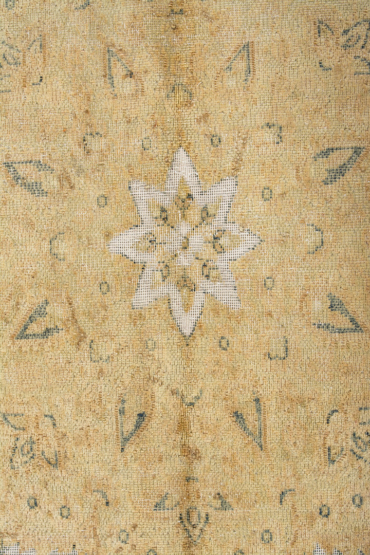 Lilla Rugs OLIVIA Persian Overdyed 410x297cm