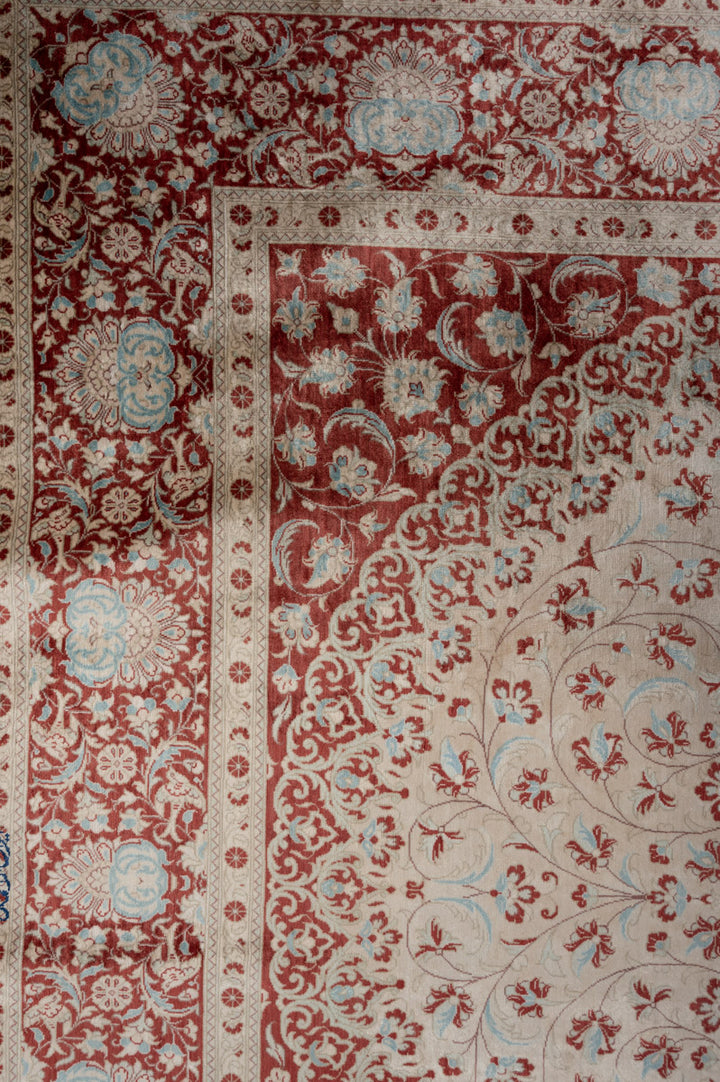 CLAIRE Signed Qum Silk 196x129cm