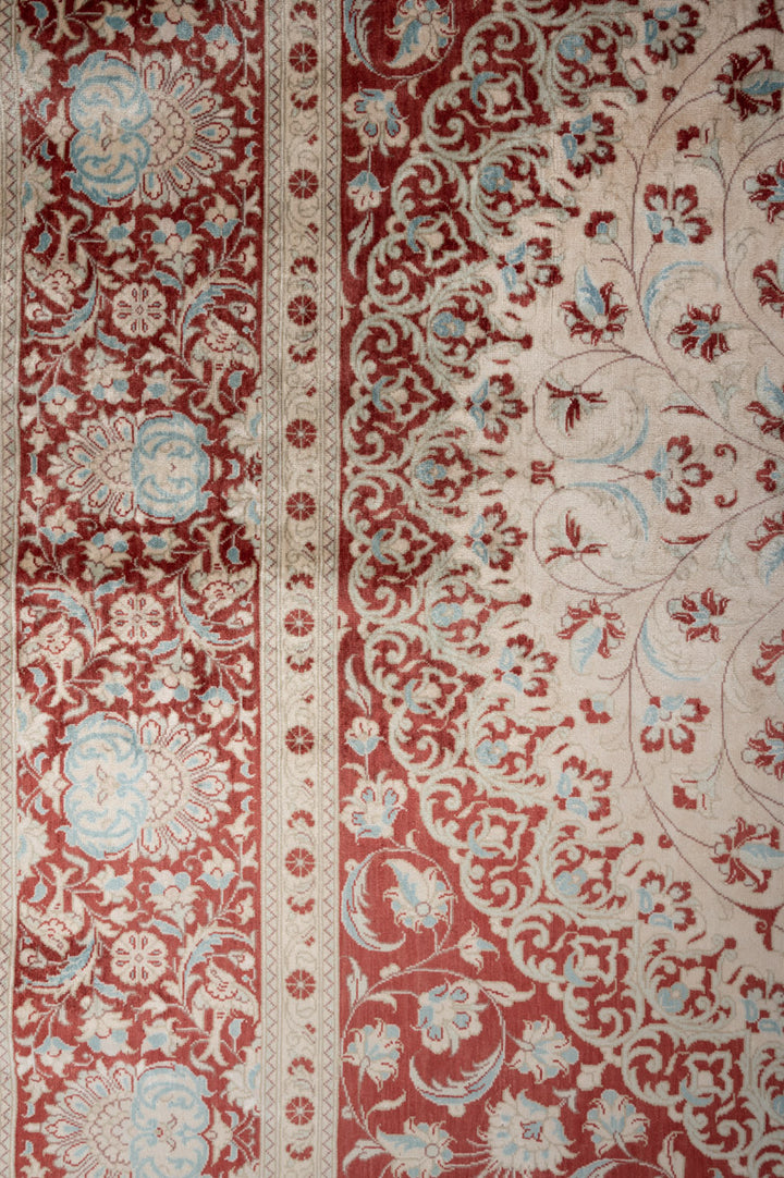 CLAIRE Signed Qum Silk 196x129cm