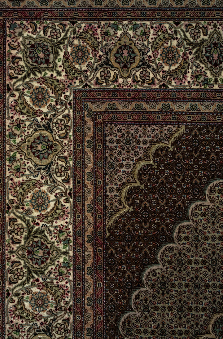 Lilla Rugs TIGGY Persian Tabriz 305x197cm