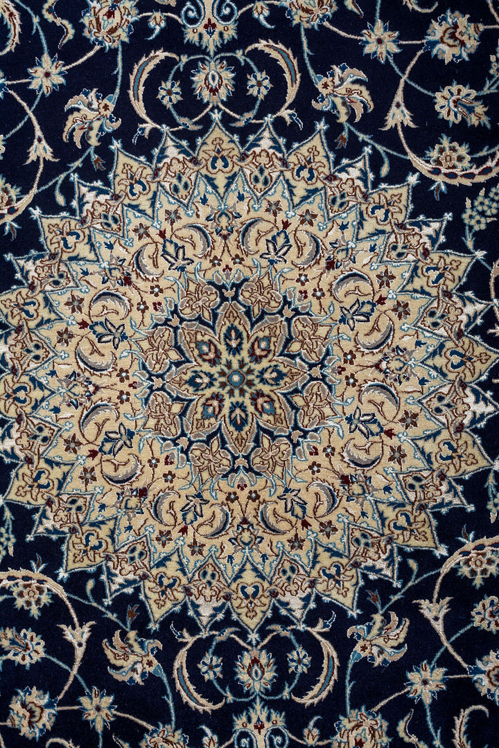 APACHE Signed Nain 4La 260x170cm