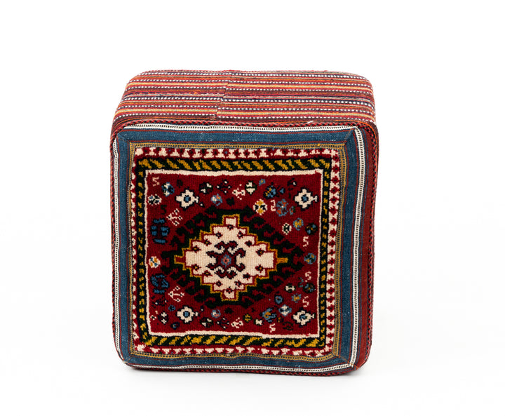 BOBBI Vintage Ottoman 50x48x46cm