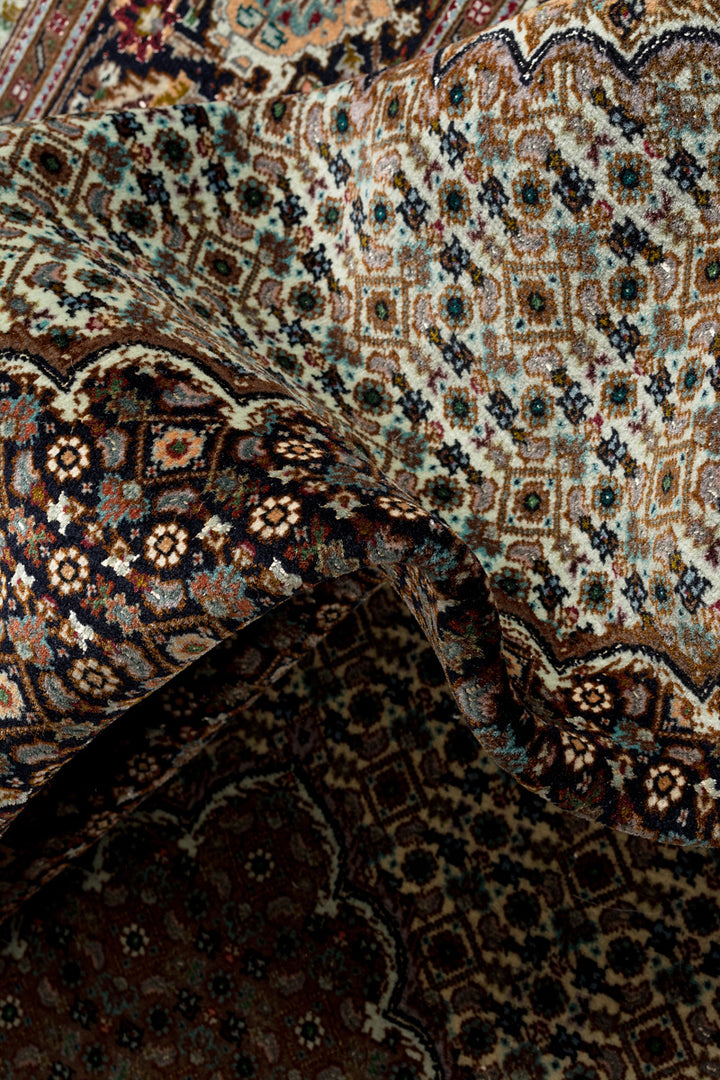 AMIE Tabriz 295x205cm