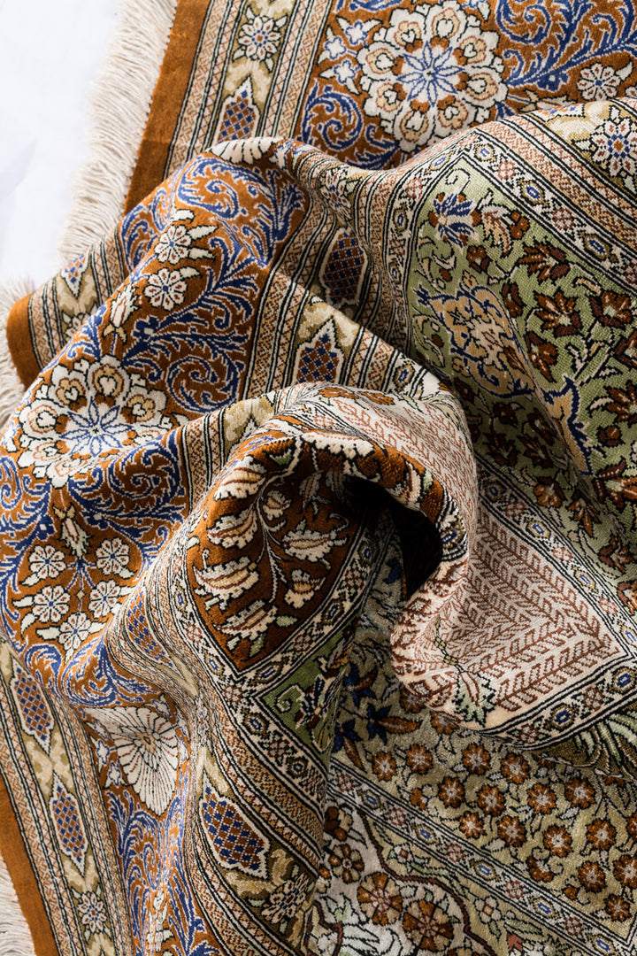 PARADISE Signed Qum Silk 242x154cm