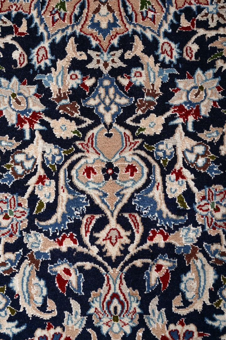 BARNES Nain 9La 220x148cm