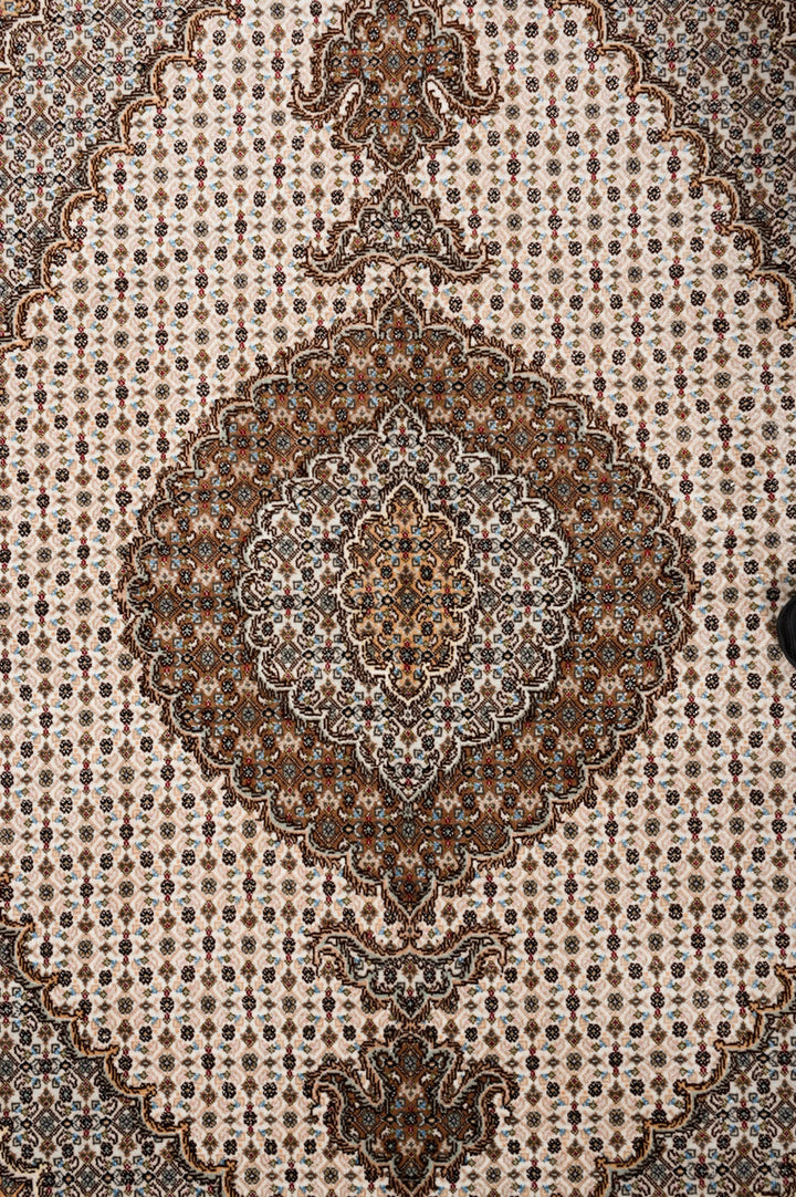 JESS Tabriz 192x153cm