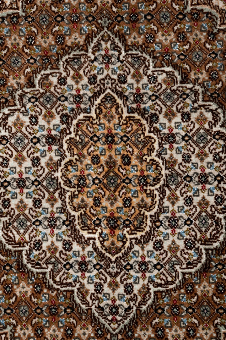 JESS Tabriz 192x153cm