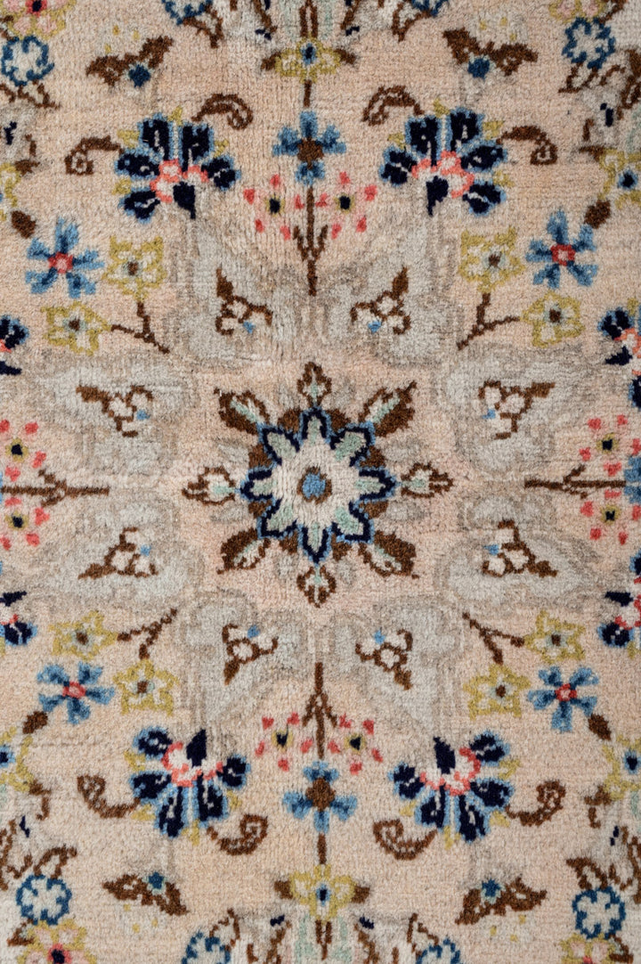 RALA Kashan 245x145cm