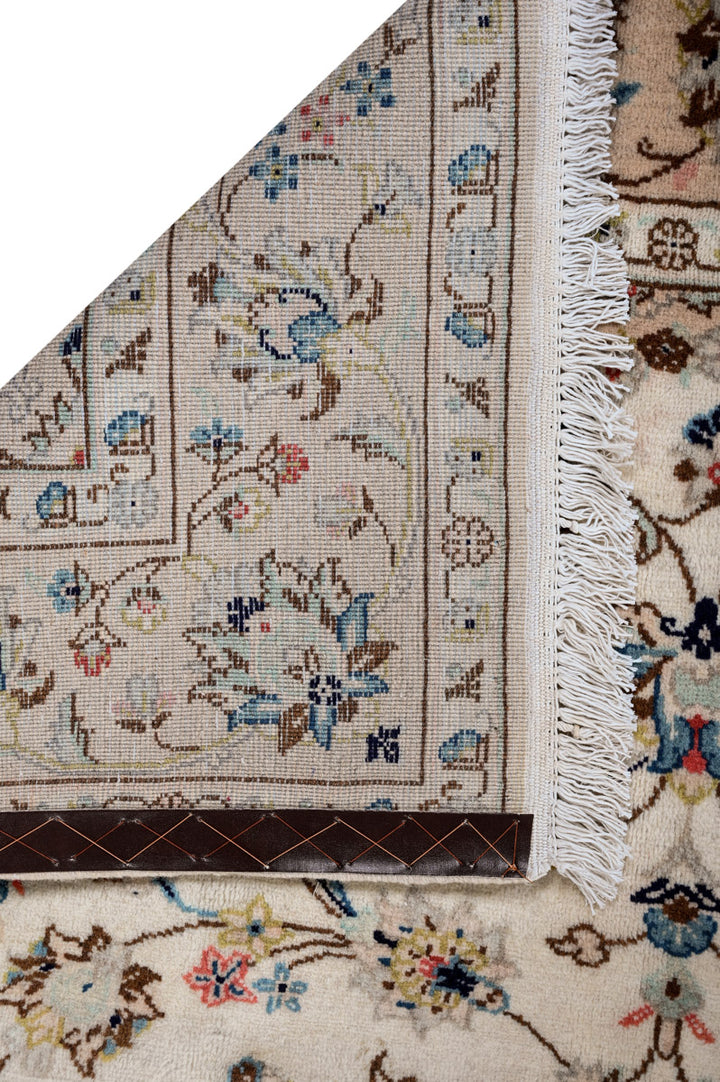RALA Kashan 245x145cm