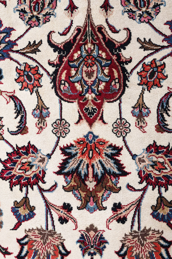 DREW Mashad Astan Ghods 392x244cm