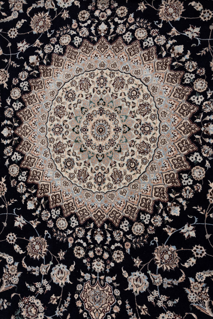 JAILYN Signed Nain 6La 363x259cm