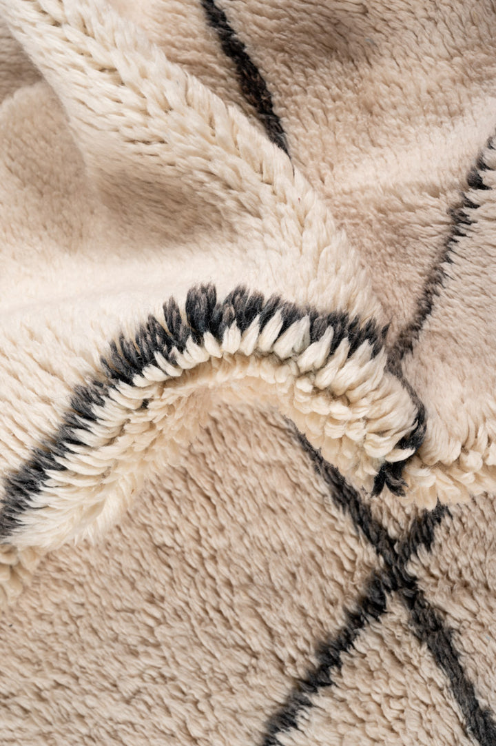MELIA Moroccan Berber Beni Ourain 263x224cm