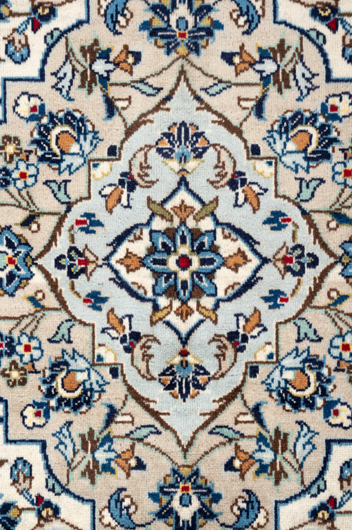 MABLE 1 Kashan  259x146cm