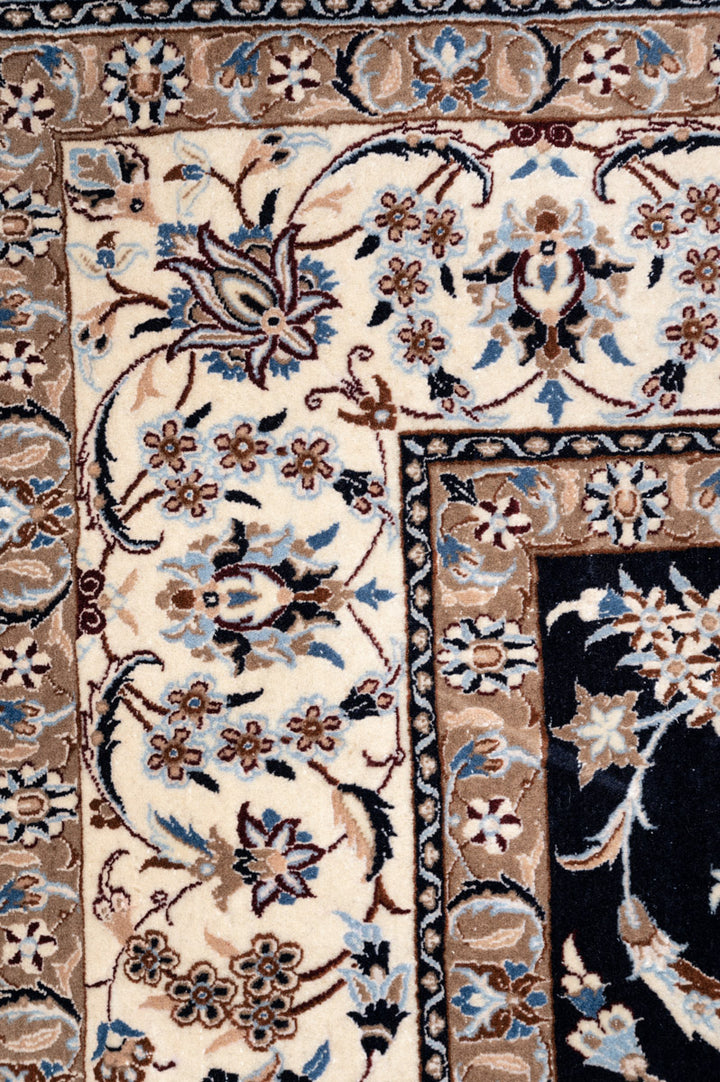 ABHA Signed Nain 6La 243x150cm