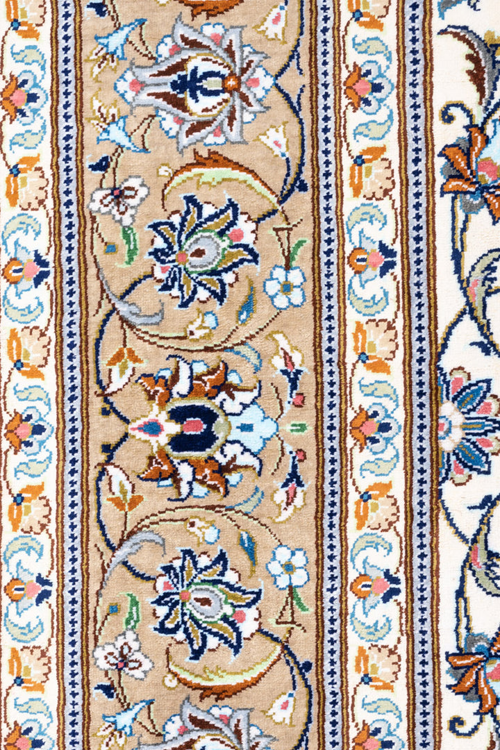 DEE Signed Qum Silk 197x131cm