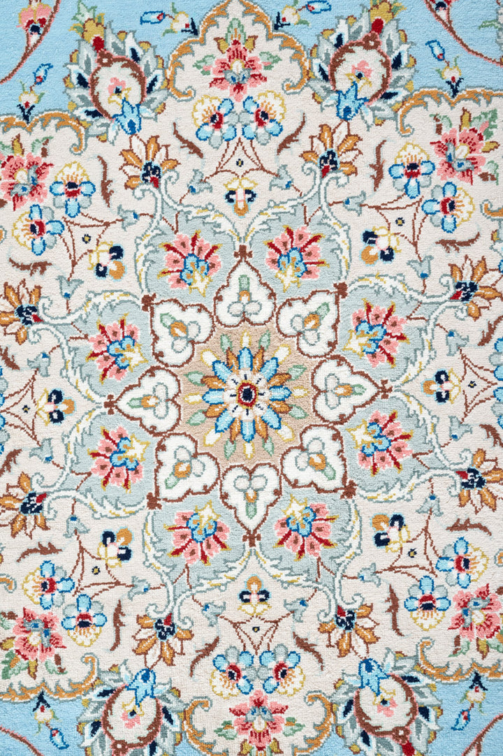 EDIE Signed Qum Silk 199x128cm