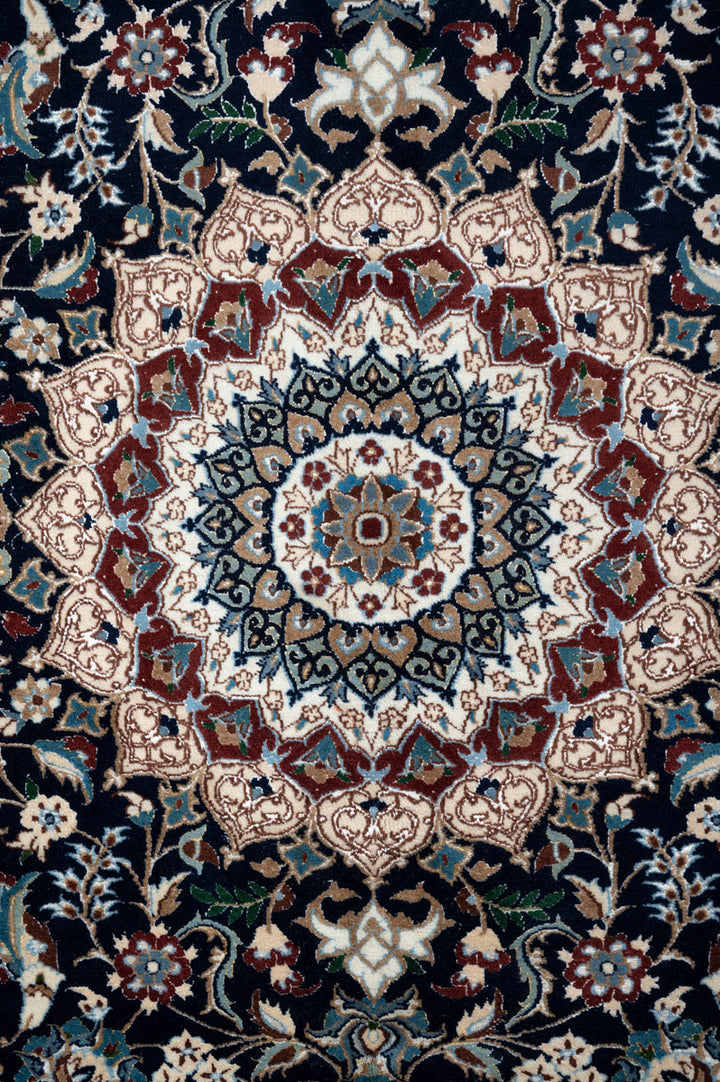 HEX Nain 9La 301x196cm