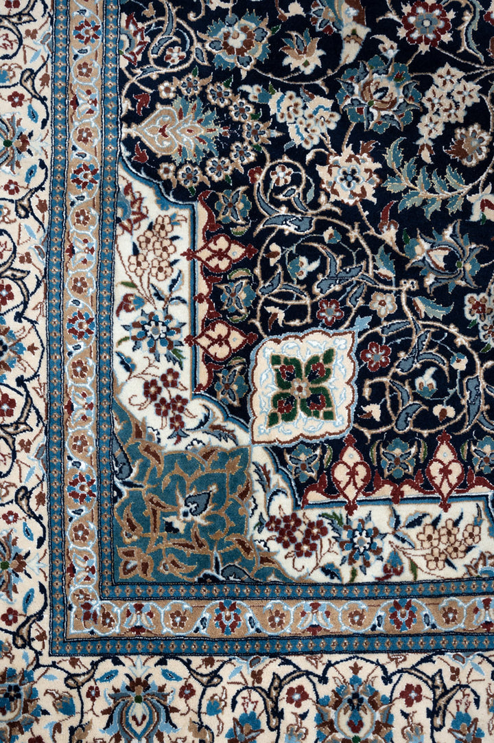 HEX Nain 9La 301x196cm