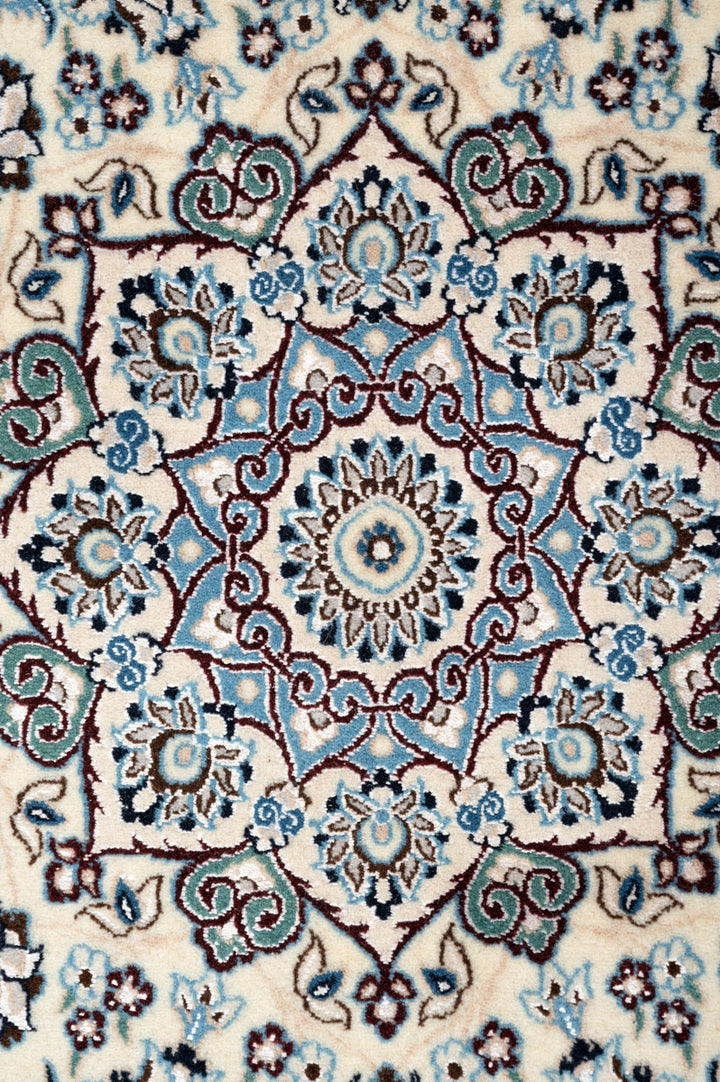 IDELLA Nain 6La 324x255cm