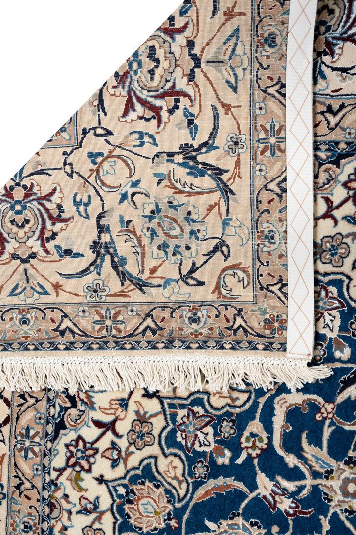 ADIA Nain 9La 380x265cm