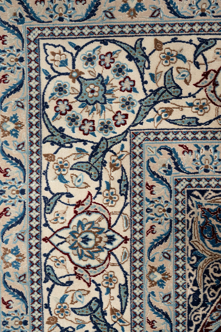 HETTIE Nain 9La 368x248cm