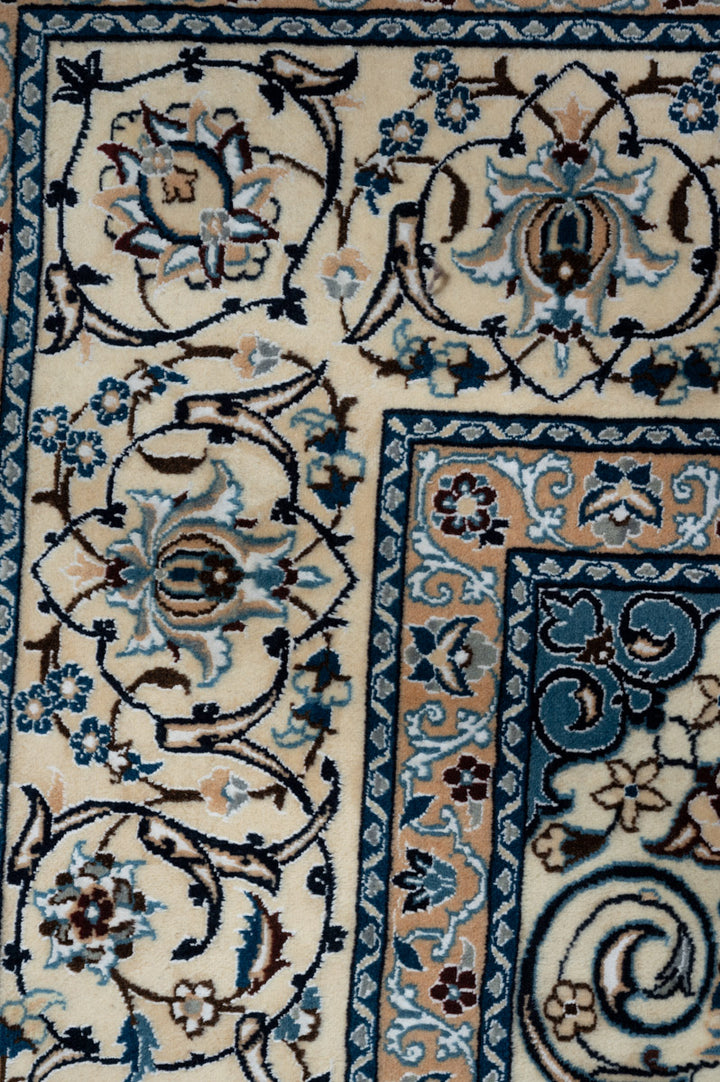 DEWI Nain 9La 350x243cm