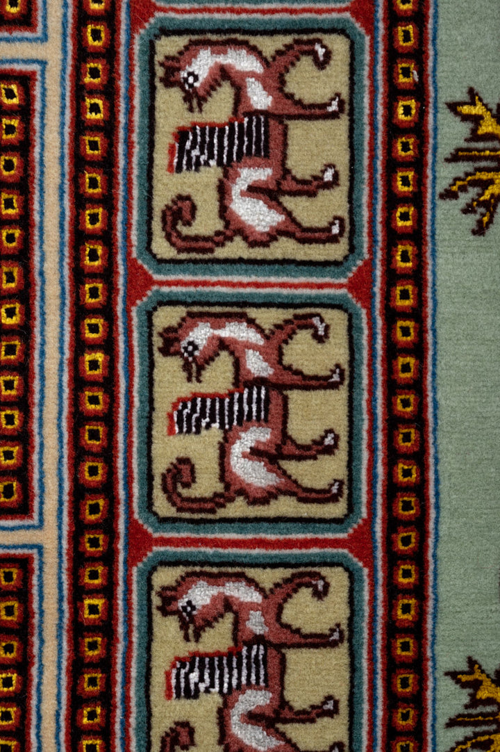 PAZYRYK Tabriz 252x195cm