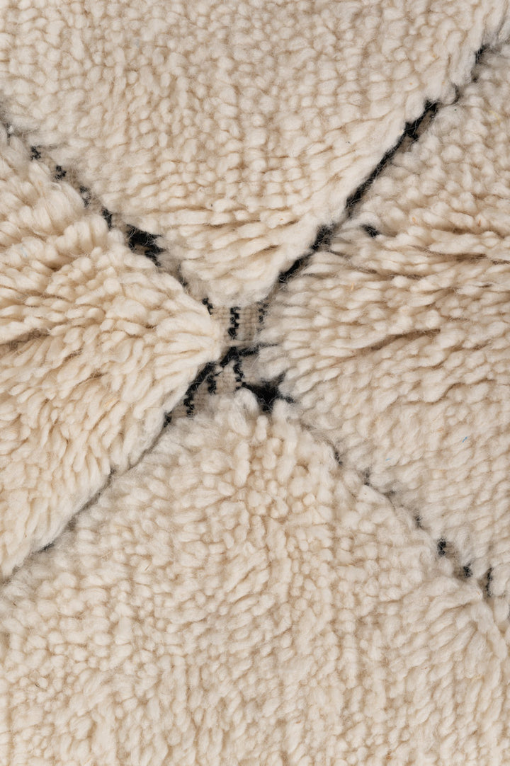 BRIT Moroccan Berber Beni Ourain 195x152cm