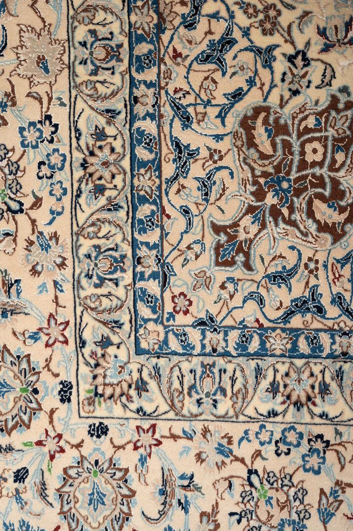 YAFA Signed Nain 9La 505x321cm