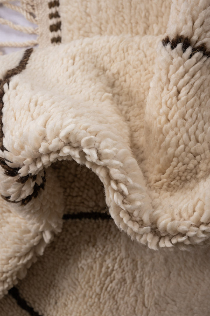 FRAN Moroccan Berber Beni Ourain 248x167cm