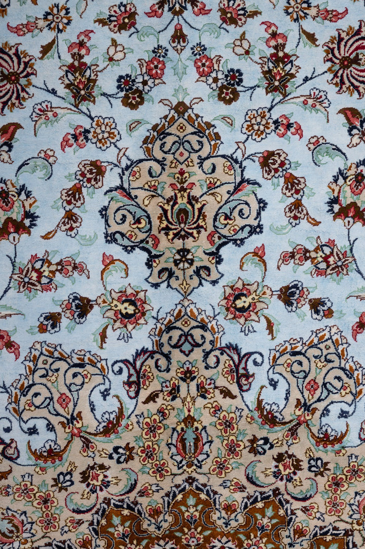 SELENA Signed Qum Silk 295x198cm