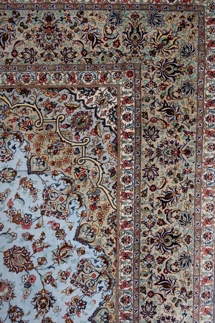 SELENA Signed Qum Silk 295x198cm