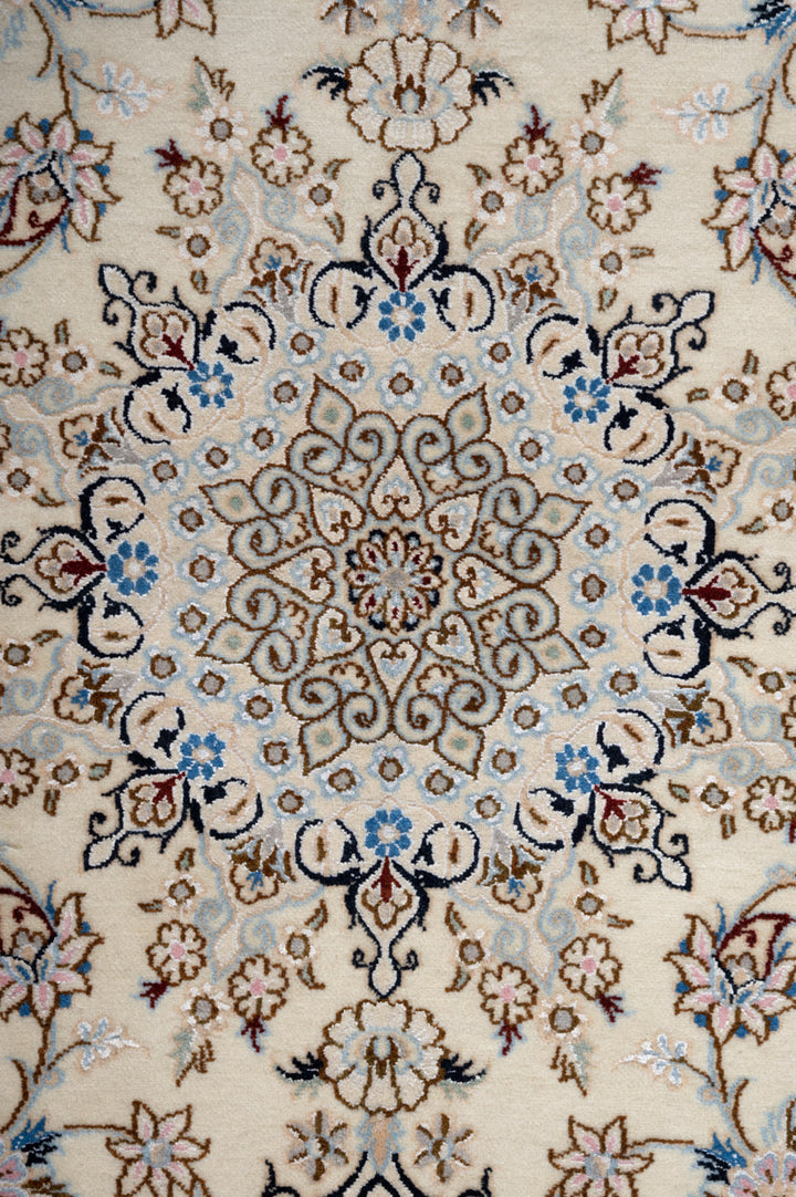 ESTHER Nain 9La 188x124cm