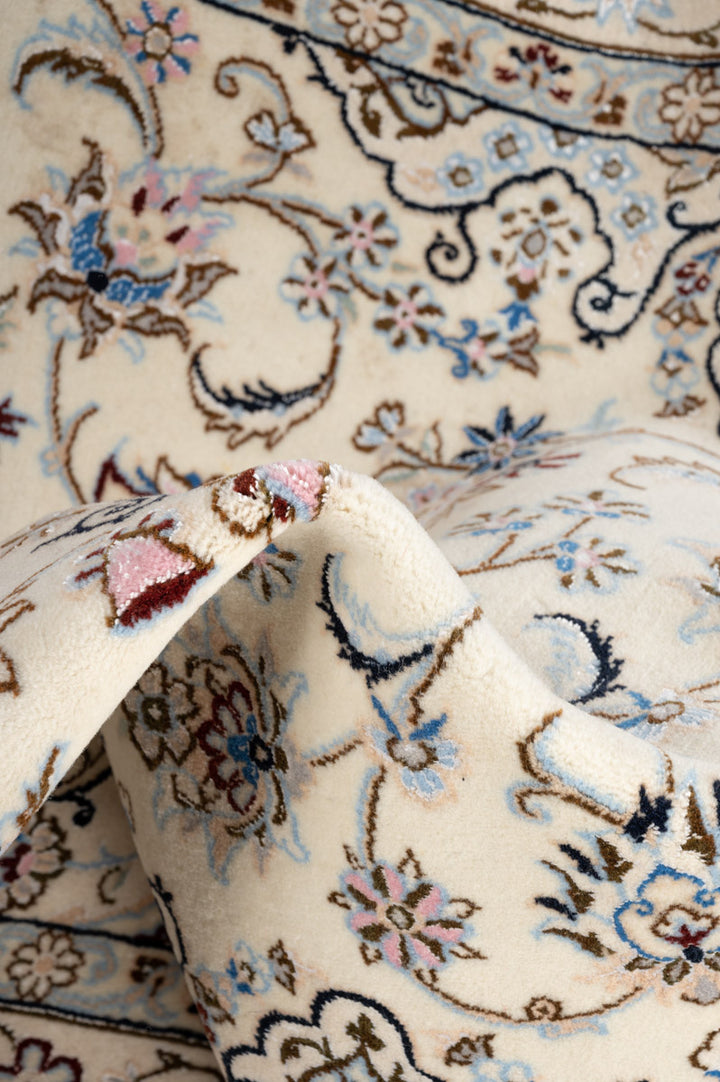 ESTHER Nain 9La 188x124cm