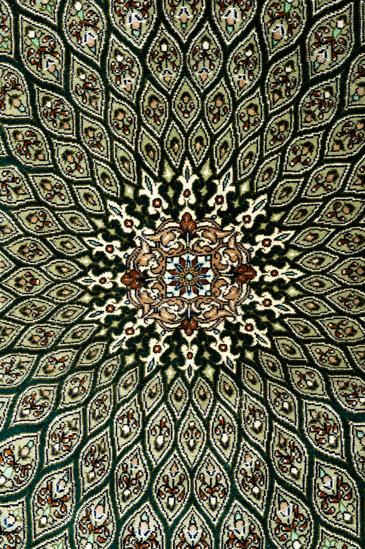 GIANNA Signed Qum Silk 200x131cm