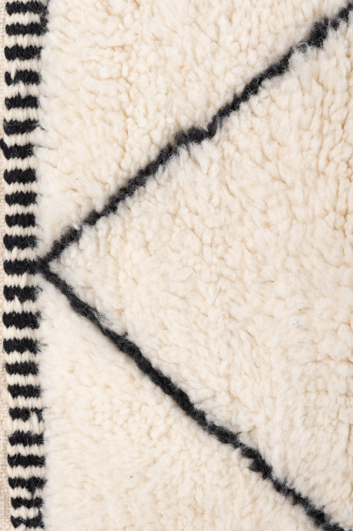 TUCUER Moroccan Berber Beni Ourain 210x153cm