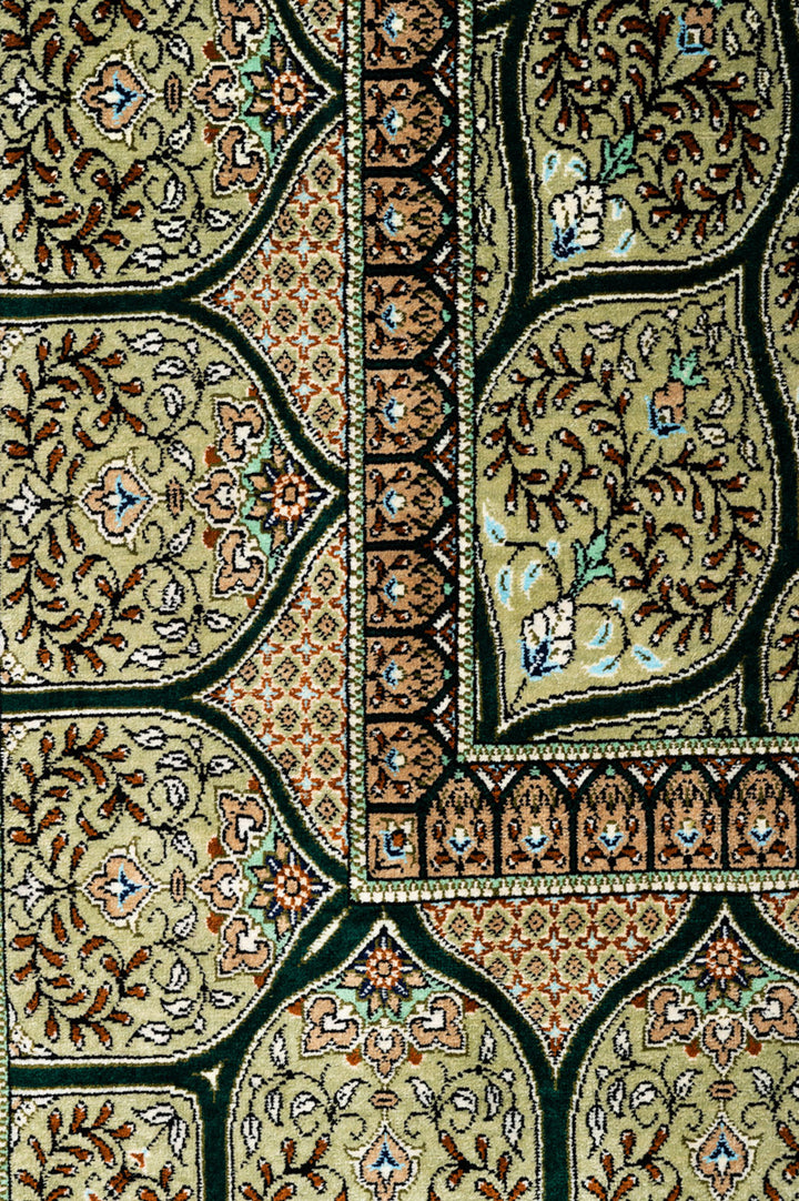GIANNA Signed Qum Silk 200x131cm