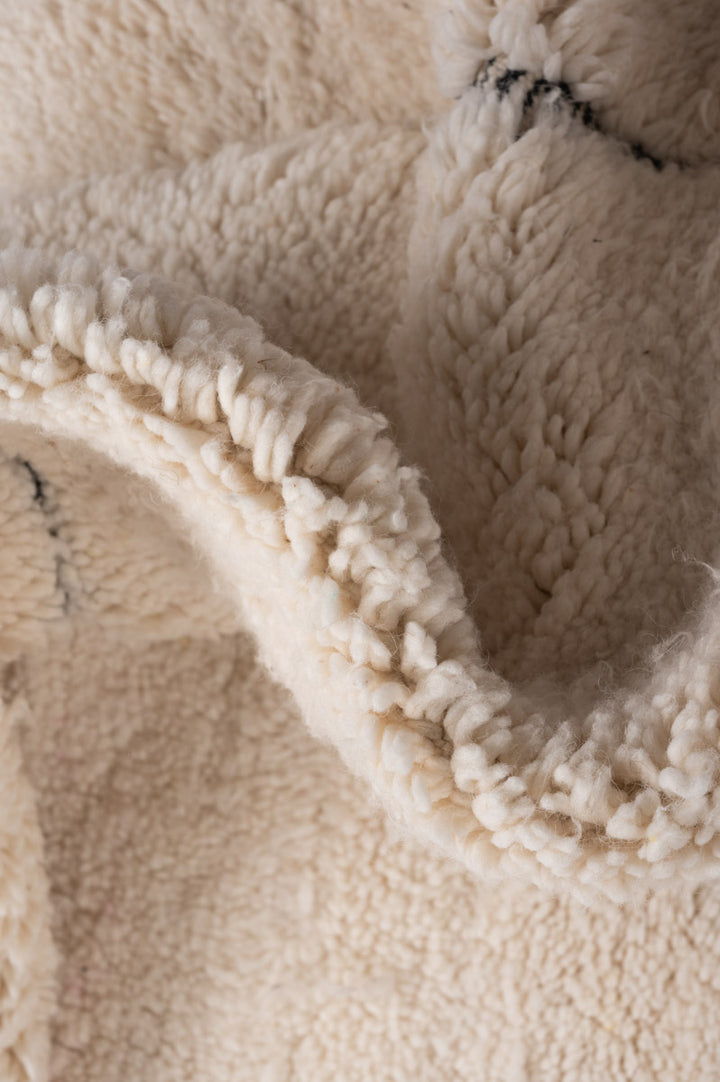 MEDEA Moroccan Berber Beni Ourain 229x153cm