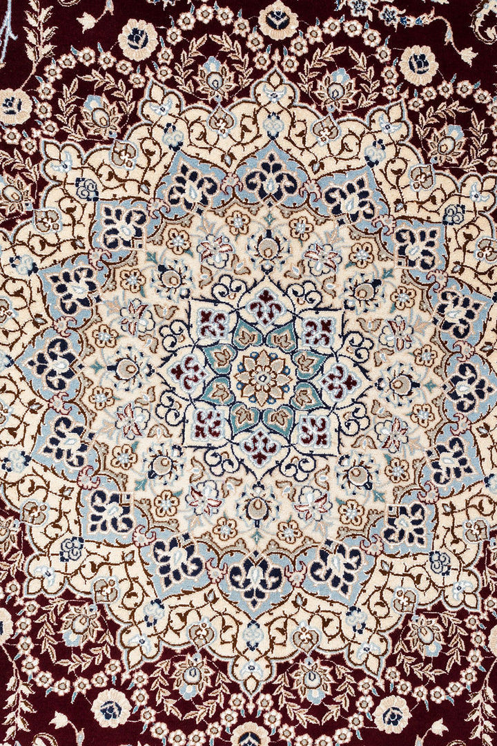 AZURE Signed Nain 6La 295x252cm
